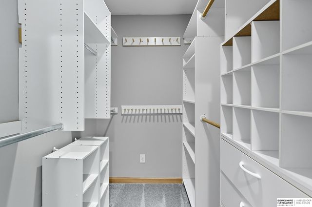 418 Bellevue Boulevard N, Bellevue, NE 68005