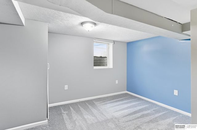 418 Bellevue Boulevard N, Bellevue, NE 68005