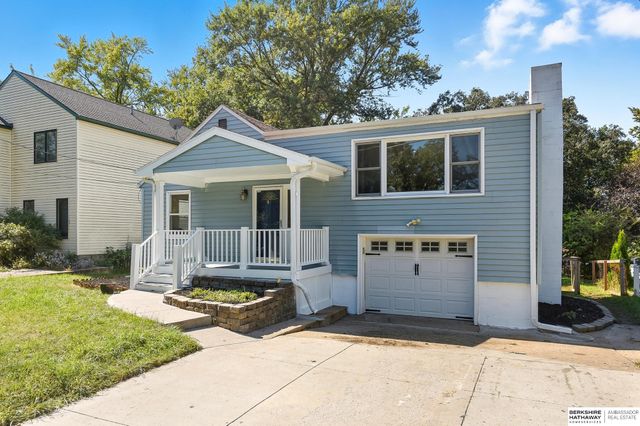 418 Bellevue Boulevard N, Bellevue, NE 68005