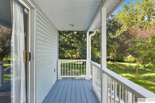 418 Bellevue Boulevard N, Bellevue, NE 68005