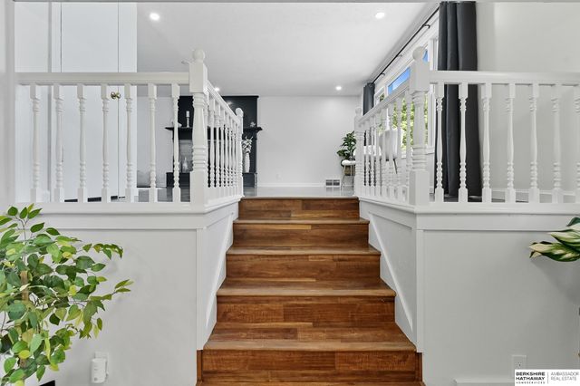 418 Bellevue Boulevard N, Bellevue, NE 68005