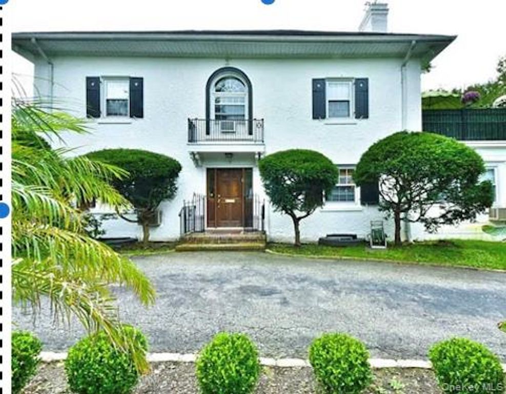 2 Arleigh Road, Great Neck, NY 11021 — photo 2