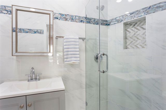 2616 Ryder Ct, League City, TX 77573