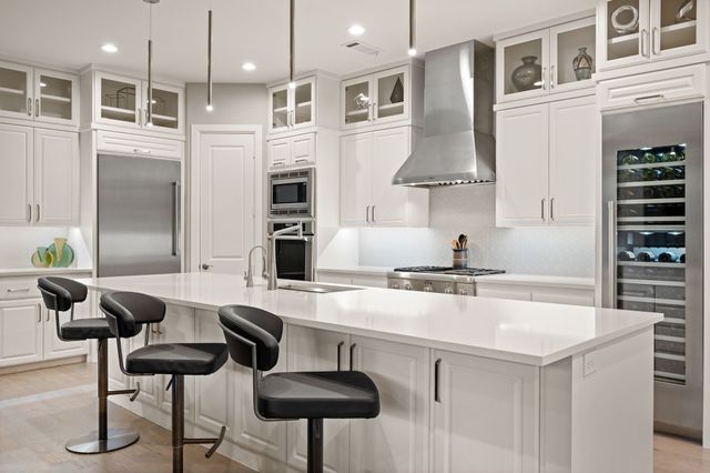 6811 Del Norte Lane, Dallas, TX 75225