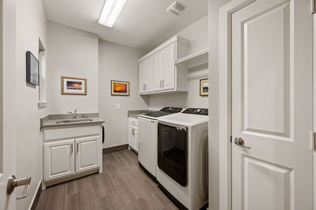 6811 Del Norte Lane, Dallas, TX 75225