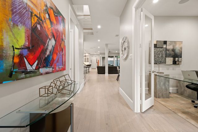 6811 Del Norte Lane, Dallas, TX 75225