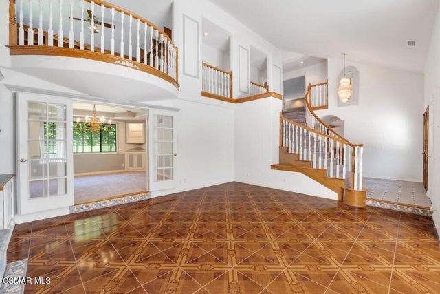 4526 Gloria Avenue, Encino, CA 91436