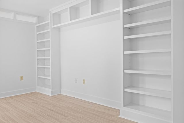 53 Lyme Rd Apt 10, Hanover, NH 03755