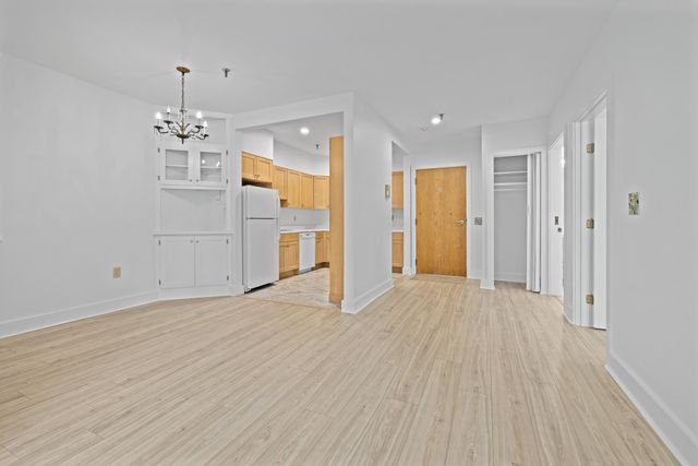 53 Lyme Rd Apt 10, Hanover, NH 03755