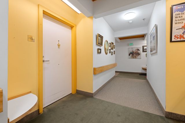 53 Lyme Rd Apt 10, Hanover, NH 03755