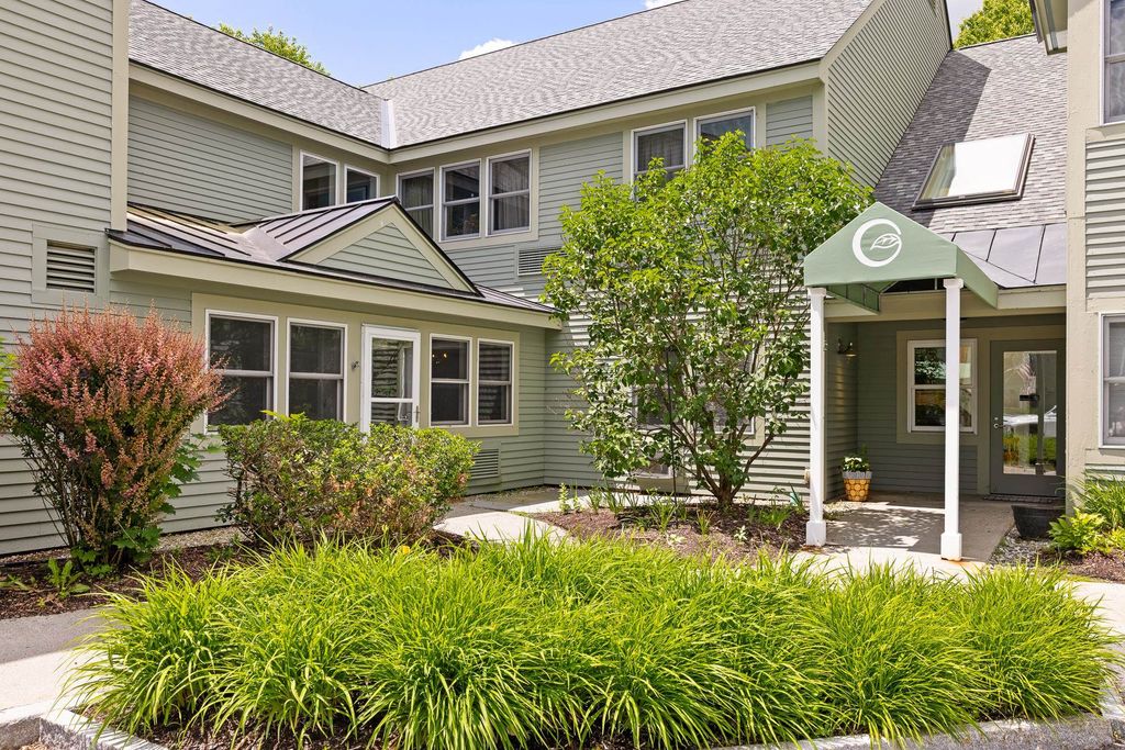 53 Lyme Rd Apt 10, Hanover, NH 03755
