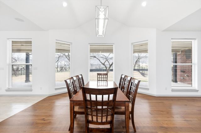 2541 Town View Drive, Cedar Hill, TX 75104