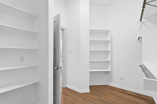 2541 Town View Drive, Cedar Hill, TX 75104