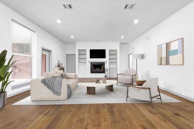 2541 Town View Drive, Cedar Hill, TX 75104