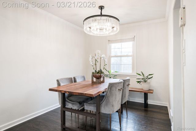 683 Graefield Court, Birmingham, MI 48009