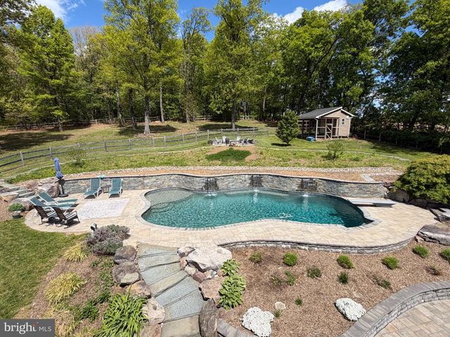 4001 YOUNG RD, Millers, MD 21102