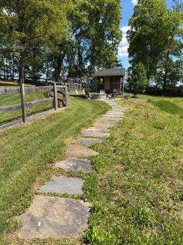 4001 YOUNG RD, Millers, MD 21102