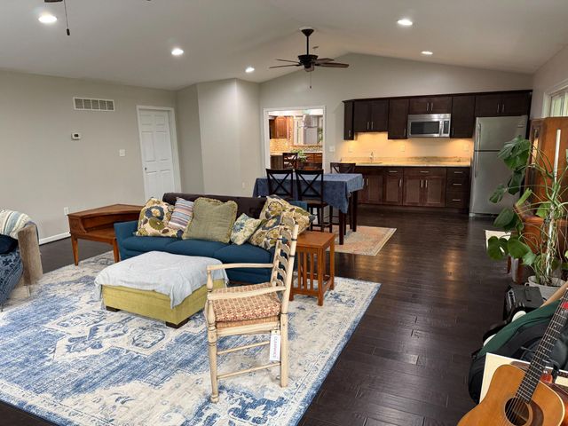 4001 YOUNG RD, Millers, MD 21102