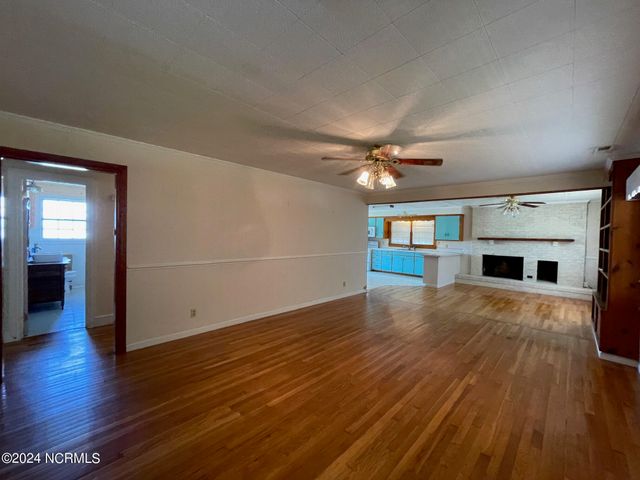 2604 Cedar Island Road, Cedar Island, NC 28520