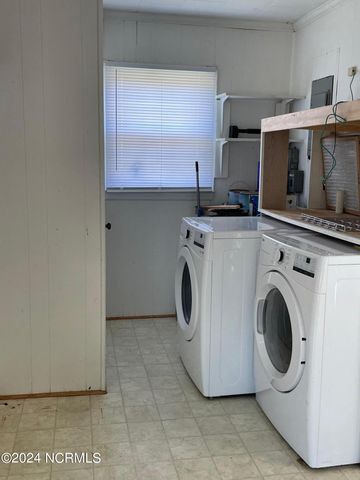 2604 Cedar Island Road, Cedar Island, NC 28520