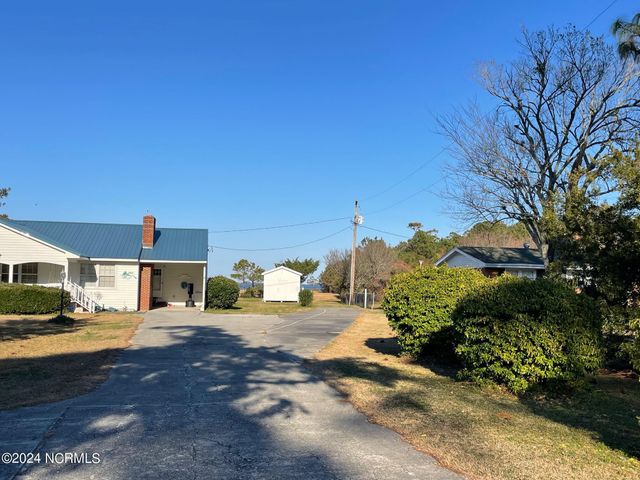 2604 Cedar Island Road, Cedar Island, NC 28520