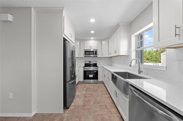 750 W NEW NOLTE ROAD, St Cloud, FL 34769