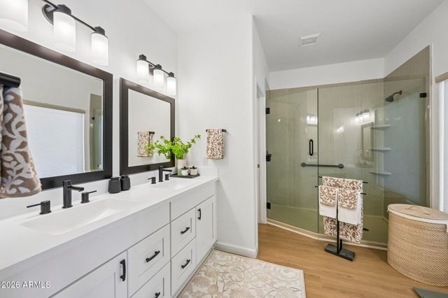 1859 E BRENTRUP Drive, Tempe, AZ 85283