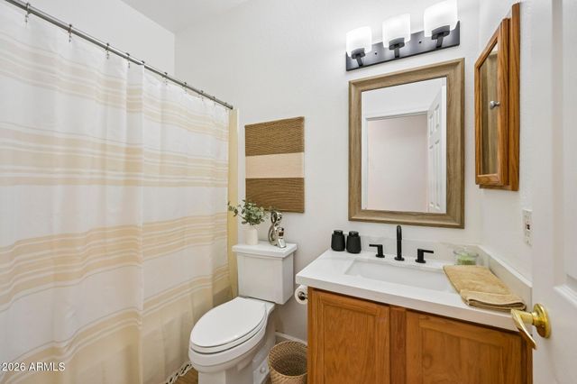 1859 E BRENTRUP Drive, Tempe, AZ 85283