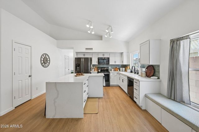 1859 E BRENTRUP Drive, Tempe, AZ 85283