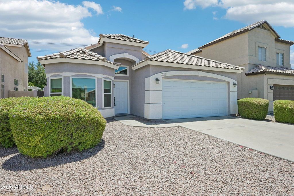 1859 E BRENTRUP Drive, Tempe, AZ 85283