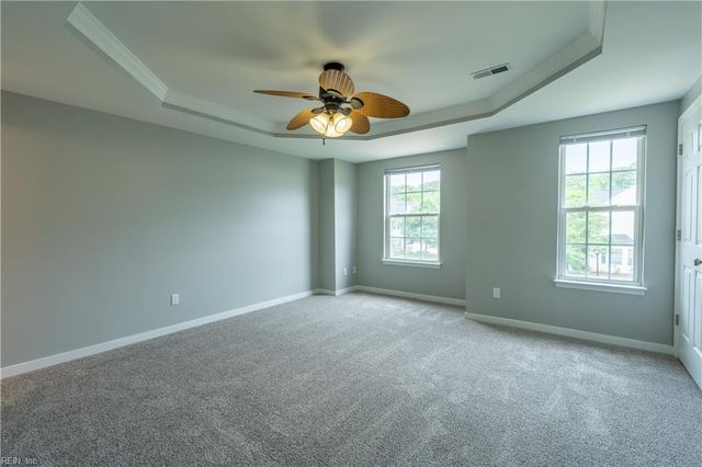 206 Ashton DR, Yorktown, VA 23690