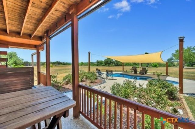 820 County Road 339, Moody, TX 76557