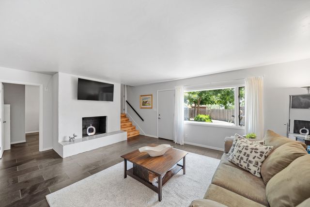 303 Pearl Street, Redding, CA 96003