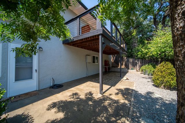 303 Pearl Street, Redding, CA 96003