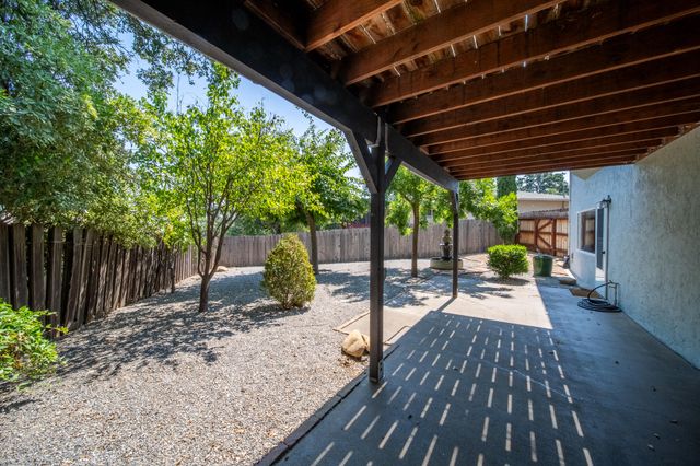 303 Pearl Street, Redding, CA 96003