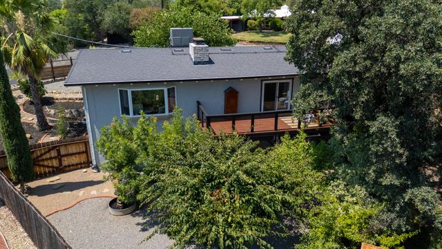 303 Pearl Street, Redding, CA 96003
