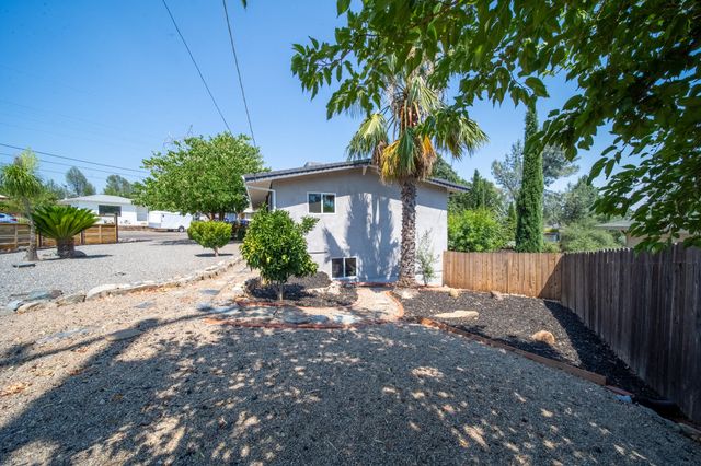 303 Pearl Street, Redding, CA 96003