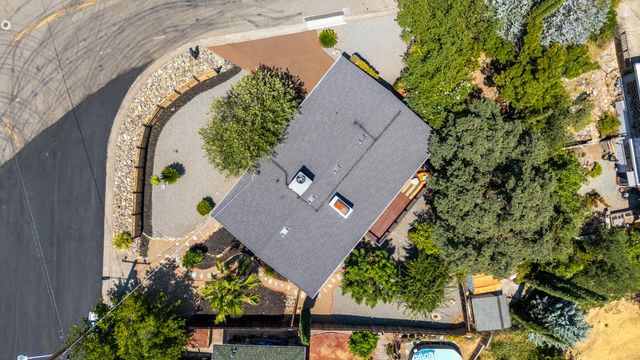303 Pearl Street, Redding, CA 96003