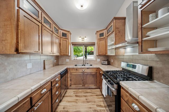 303 Pearl Street, Redding, CA 96003