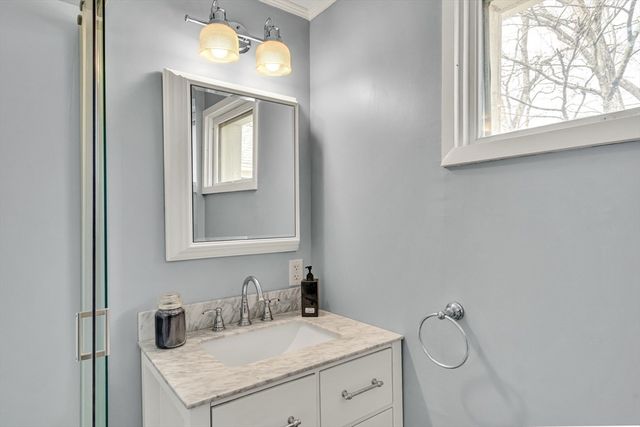 346 Still River Rd, Bolton, MA 01740