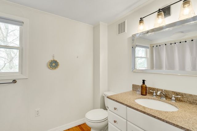 346 Still River Rd, Bolton, MA 01740