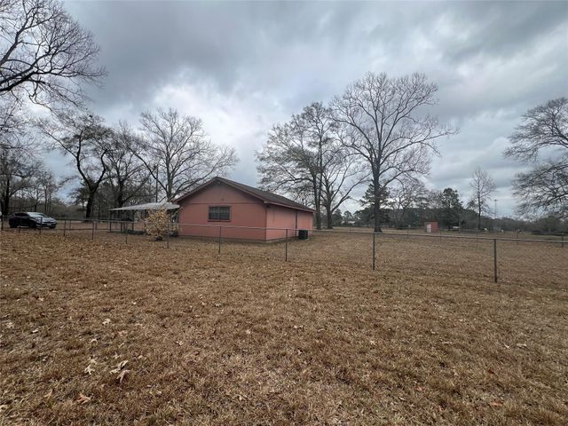 545 County Road 3017, Dayton, TX 77535