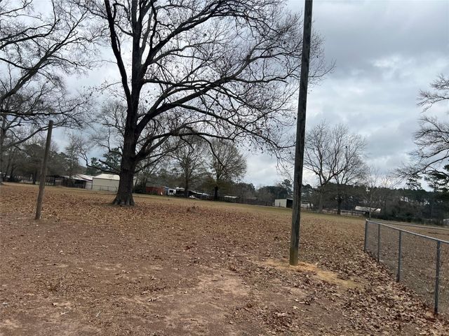 545 County Road 3017, Dayton, TX 77535