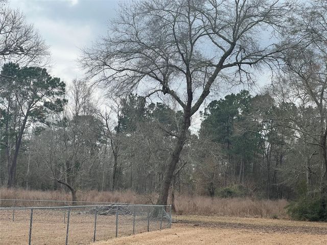 545 County Road 3017, Dayton, TX 77535