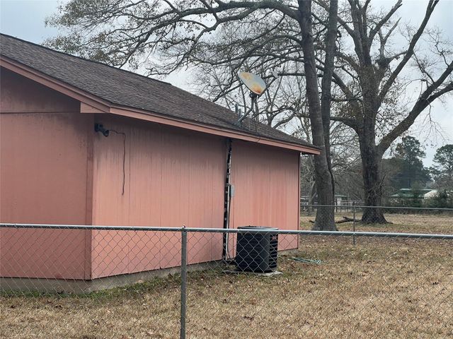 545 County Road 3017, Dayton, TX 77535