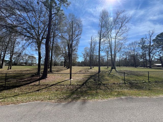 545 County Road 3017, Dayton, TX 77535