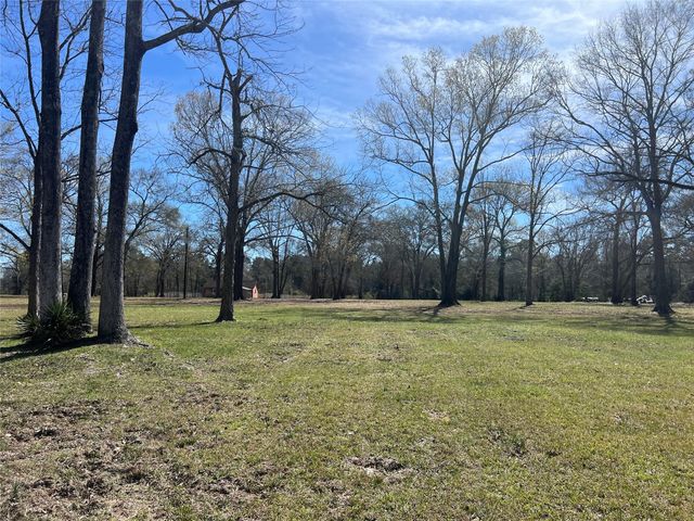 545 County Road 3017, Dayton, TX 77535