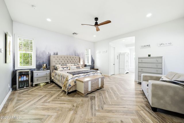 7823 S 28TH Way, Phoenix, AZ 85042