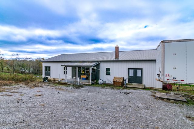 2700 Upper Sharpsburg Road, Carlisle, KY 40311