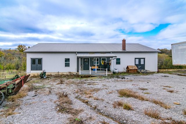 2700 Upper Sharpsburg Road, Carlisle, KY 40311